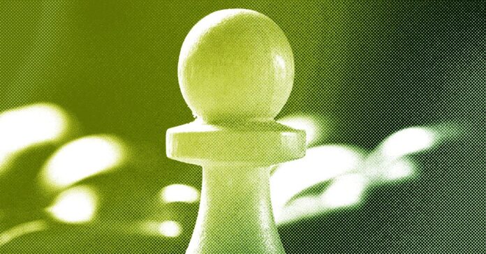 Uncanny-Valley-Federal-Workers-Pawns-Business-1363781664.jpg