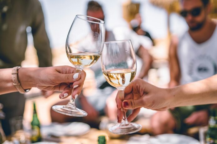 wine-glass-unsplash.jpg